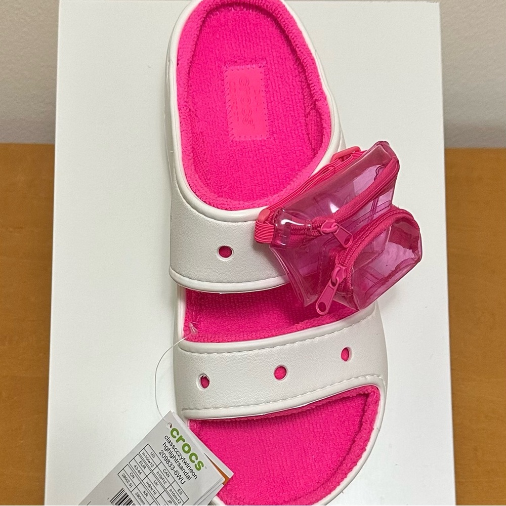 CROCS Classic Cozzzy Towel Sandals